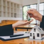 comprando-imovel-em-dolar